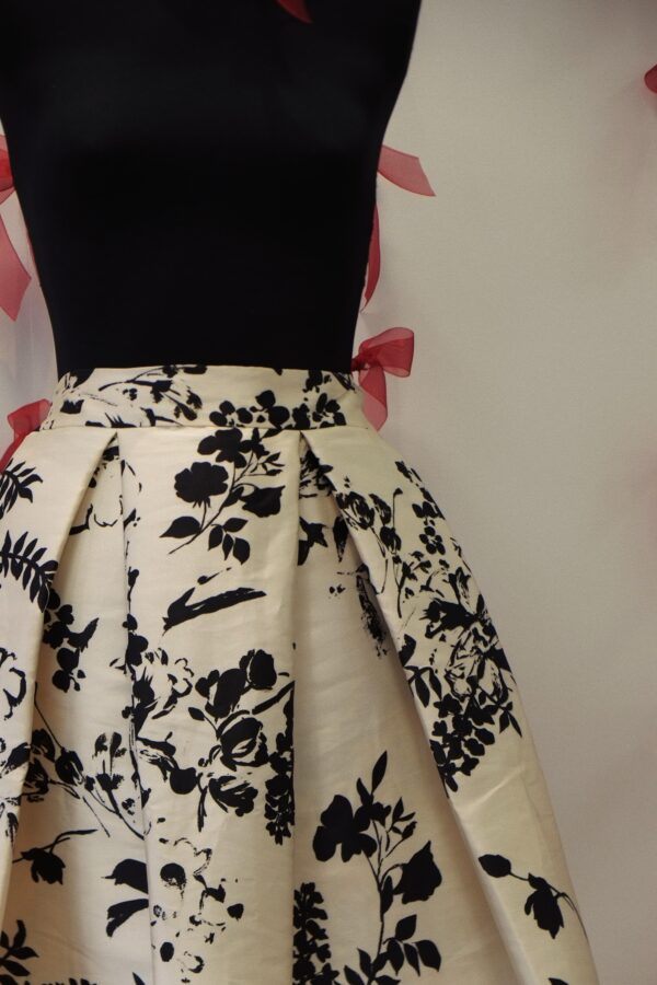 Falda Mikado - Imagen 3